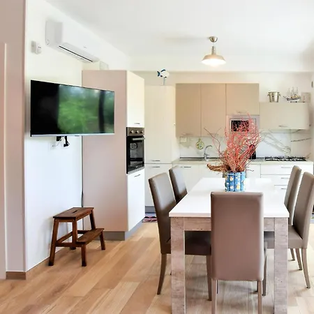 Awesome In With Kitchen * 诺切拉泰里内塞